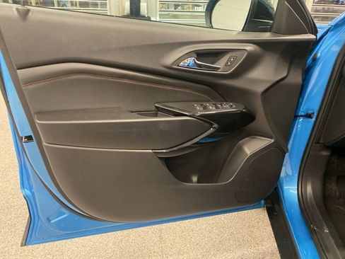 New 2025 Chevrolet Trax RS w/ Driver Confidence Package image 21