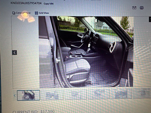 Used 2025 Kia Soul LX w/ LX Technology Package FWD image 11