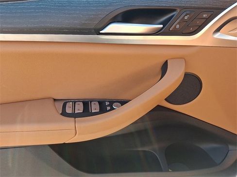 Used 2024 BMW X3 sDrive30i w/ Premium Package image 12