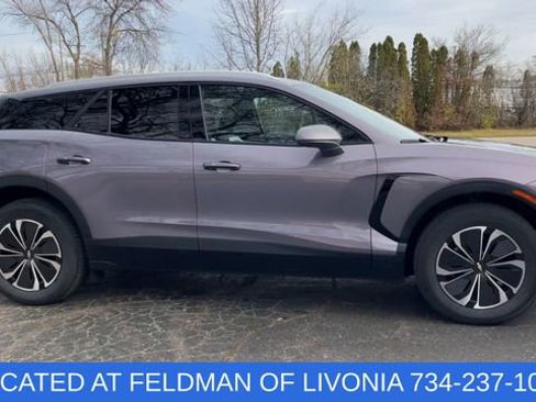 Used 2024 Chevrolet Blazer EV LT image 9