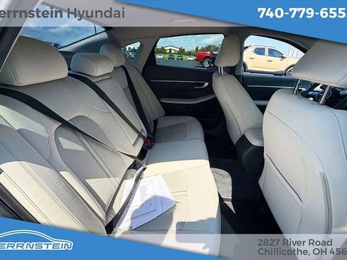 Used 2024 Hyundai Sonata SEL AWD/4WD image 11