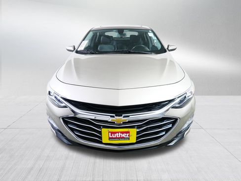 Used 2022 Chevrolet Malibu Premier image 2