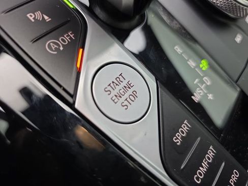 Used 2024 BMW X3 xDrive30i w/ Premium Package image 38