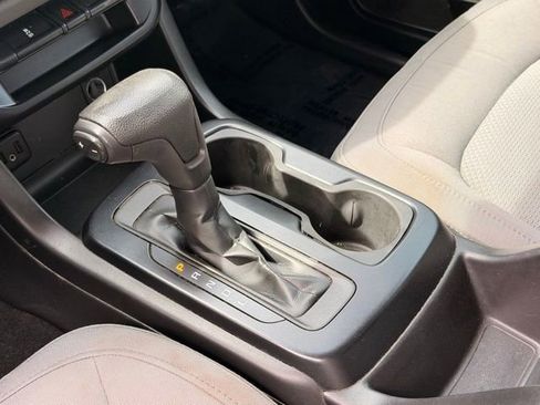 Used 2021 Chevrolet Colorado W/T w/ Custom Special Edition image 12