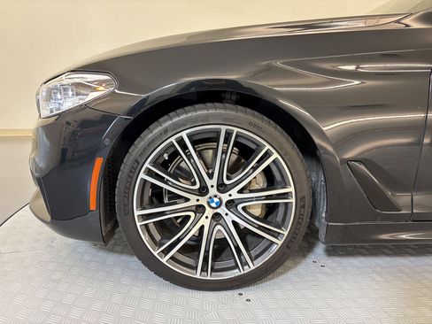 Used 2018 BMW 540i image 11