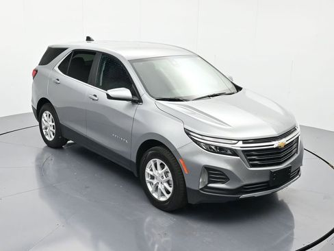 Used 2024 Chevrolet Equinox LT AWD/4WD image 29