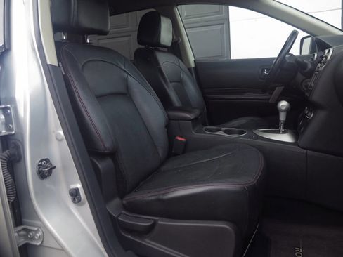Used 2012 Nissan Rogue SL AWD/4WD image 18
