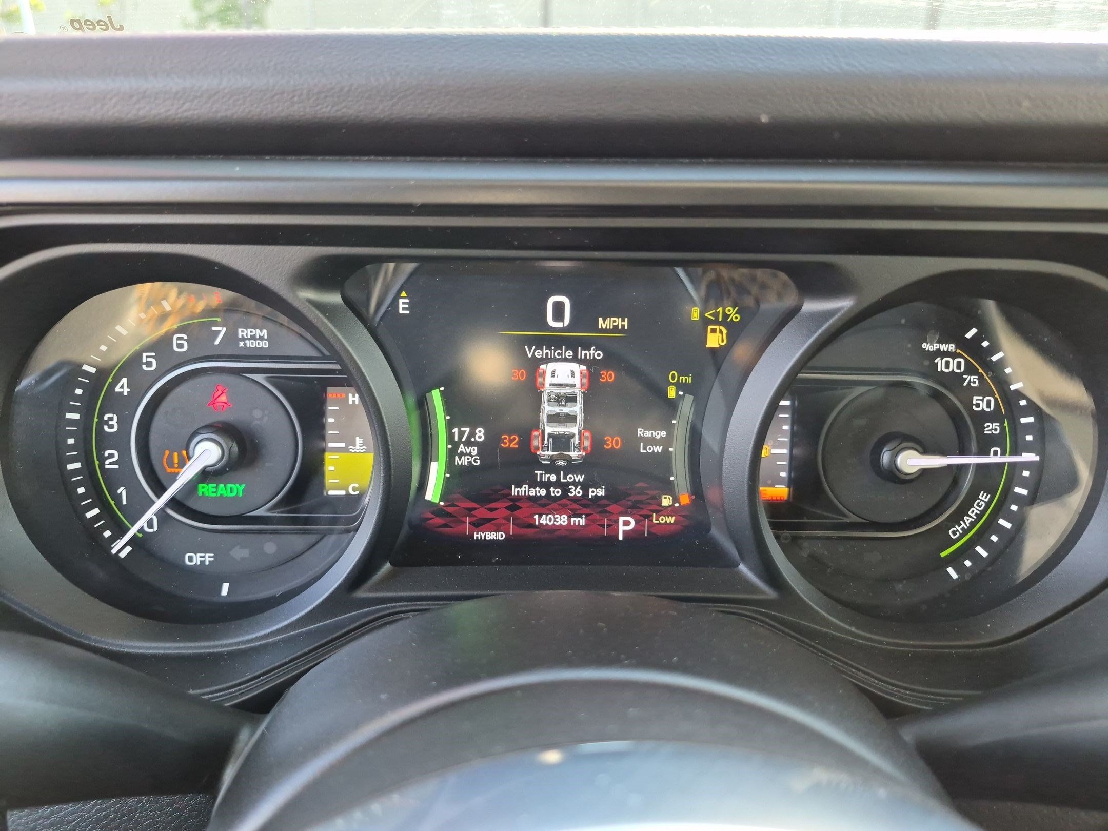 Used 2024 Jeep Wrangler Unlimited Sahara AWD/4WD image 21