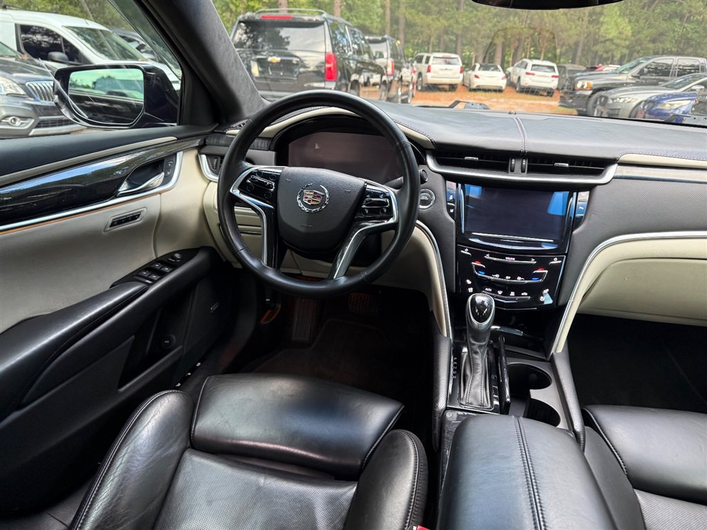 Used 2015 Cadillac XTS Platinum AWD/4WD image 16