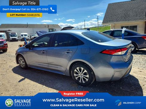 Used 2020 Toyota Corolla LE FWD image 3
