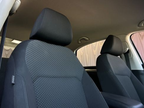 Used 2012 Volkswagen Passat 2.5 S FWD image 18
