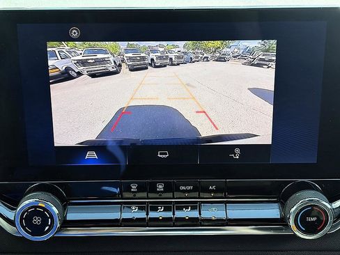 Used 2023 Chevrolet Colorado Z71 w/ Advanced Trailering Package AWD/4WD image 22