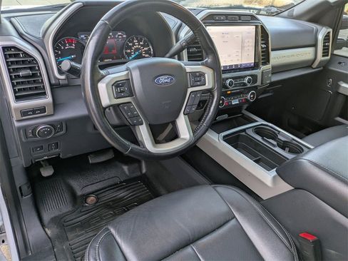 Used 2022 Ford F350 Lariat w/ Lariat Ultimate Package image 10