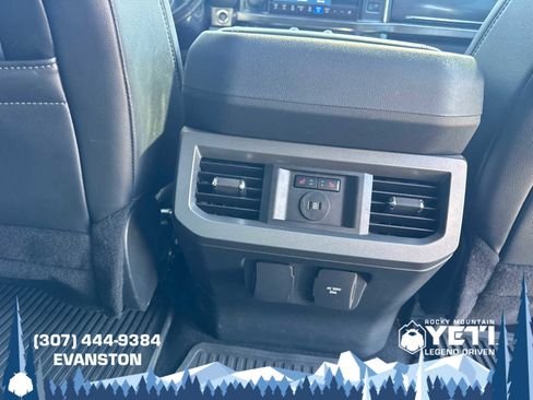 Used 2024 Ford F250 Lariat w/ Lariat Ultimate Package AWD/4WD image 20