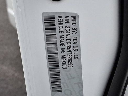 Certified 2022 Jeep Compass High Altitude image 32