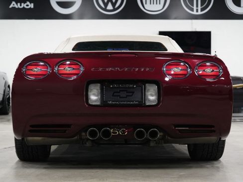 Used 2003 Chevrolet Corvette Convertible w/ Preferred Equipment Group1 RWD image 5
