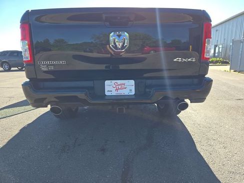 Used 2023 RAM 1500 Big Horn AWD/4WD image 16