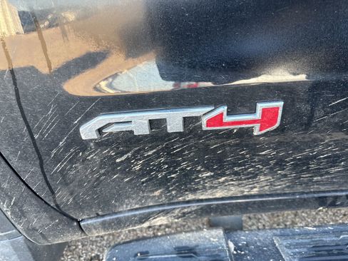 Used 2020 GMC Sierra 1500 AT4 w/ AT4 Premium Package image 11