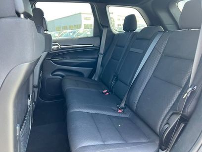 Used 2020 Jeep Grand Cherokee Laredo