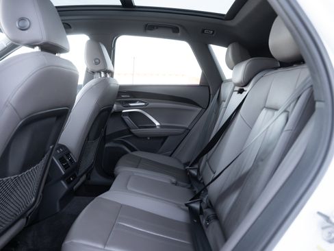 Certified 2025 Audi Q5 Premium w/ Premium Plus AWD/4WD image 24