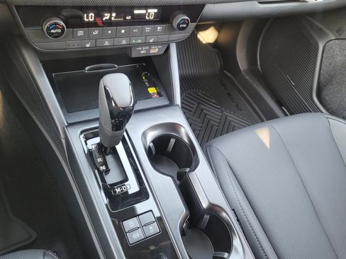 New 2026 Subaru Outback Limited image 13