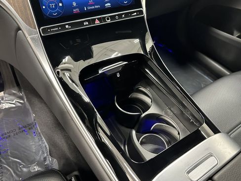 Certified 2024 Mercedes-Benz GLC 300 4MATIC image 31