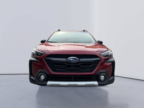 Certified 2025 Subaru Outback Limited AWD/4WD image 8