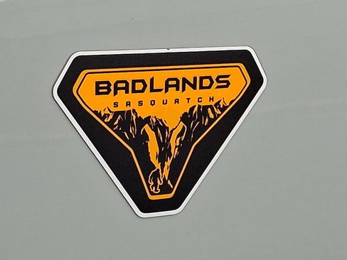 Used 2024 Ford Bronco Badlands w/ Sasquatch Package image 33