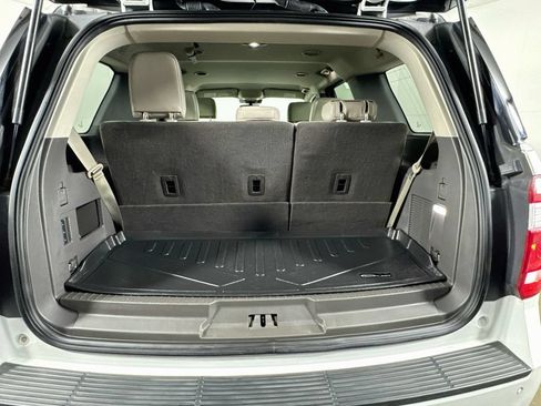 Used 2021 Ford Expedition XLT RWD image 31