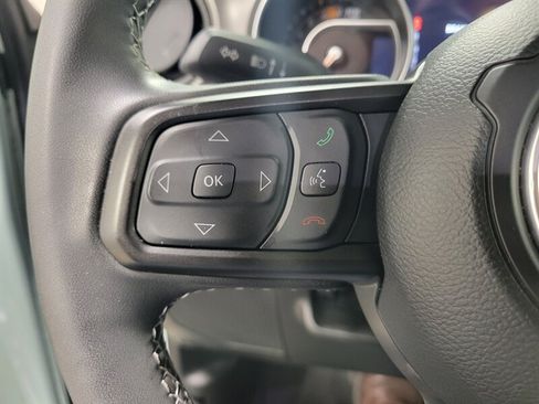 Used 2023 Jeep Wrangler Unlimited Sport AWD/4WD image 40