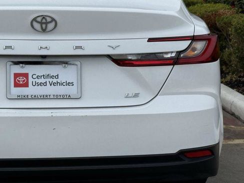 Certified 2025 Toyota Camry LE FWD image 9