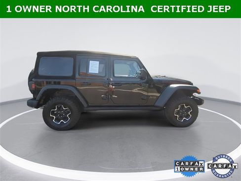 Certified 2023 Jeep Wrangler Rubicon w/ Cold Weather Group image 9