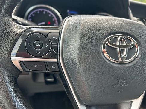 Used 2023 Toyota Camry LE image 21