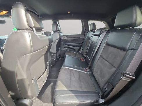 Used 2020 Jeep Grand Cherokee Altitude image 12