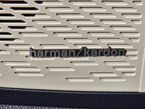 Used 2023 Hyundai Palisade Limited image 15