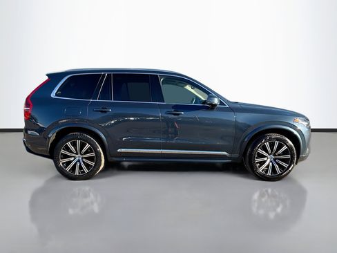 Used 2024 Volvo XC90 B5 Core w/ Climate Package image 6