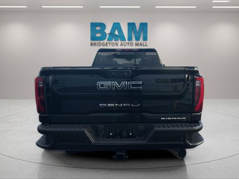 New 2026 GMC Sierra 2500 Denali Ultimate image 6