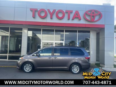 Used 2017 Toyota Sienna XLE