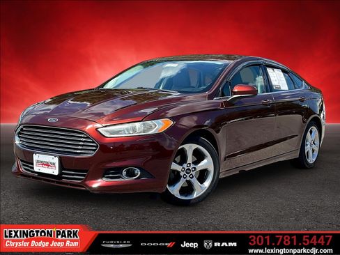 Used 2016 Ford Fusion S w/ Equipment Group 101A FWD image 3