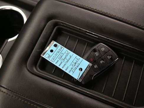 Used 2023 Chevrolet Tahoe High Country image 21