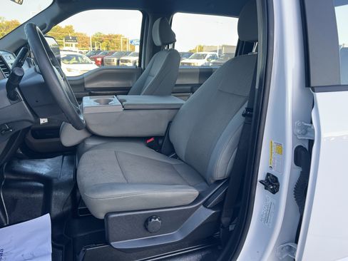 Used 2022 Ford F250 XL w/ Power Equipment Group image 19