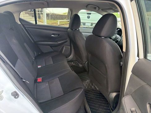 Used 2020 Nissan Sentra SV image 26