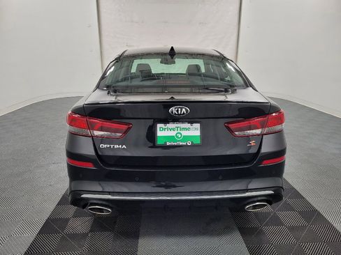 Used 2019 Kia Optima S FWD image 6