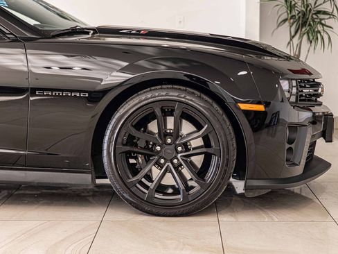 Used 2013 Chevrolet Camaro ZL1 image 11
