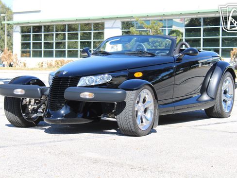 Used 2000 Plymouth Prowler image 3