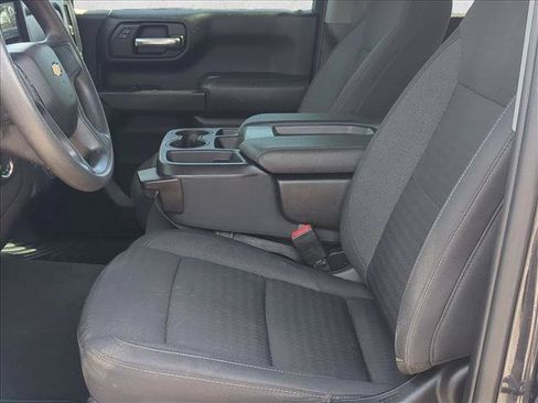 Certified 2022 Chevrolet Silverado 1500 Custom AWD/4WD image 15
