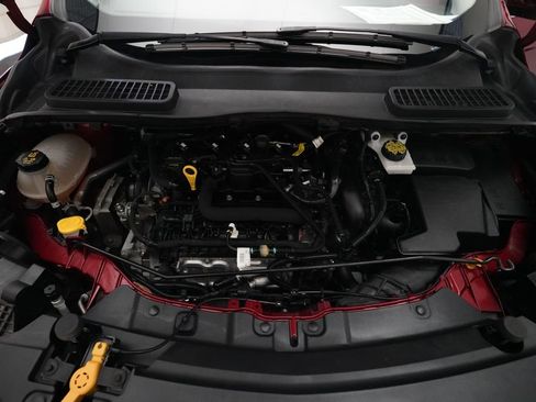 Used 2019 Ford Escape SE AWD/4WD image 3