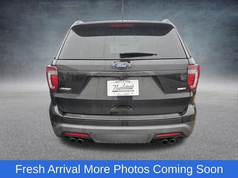 Used 2018 Ford Explorer Sport image 5