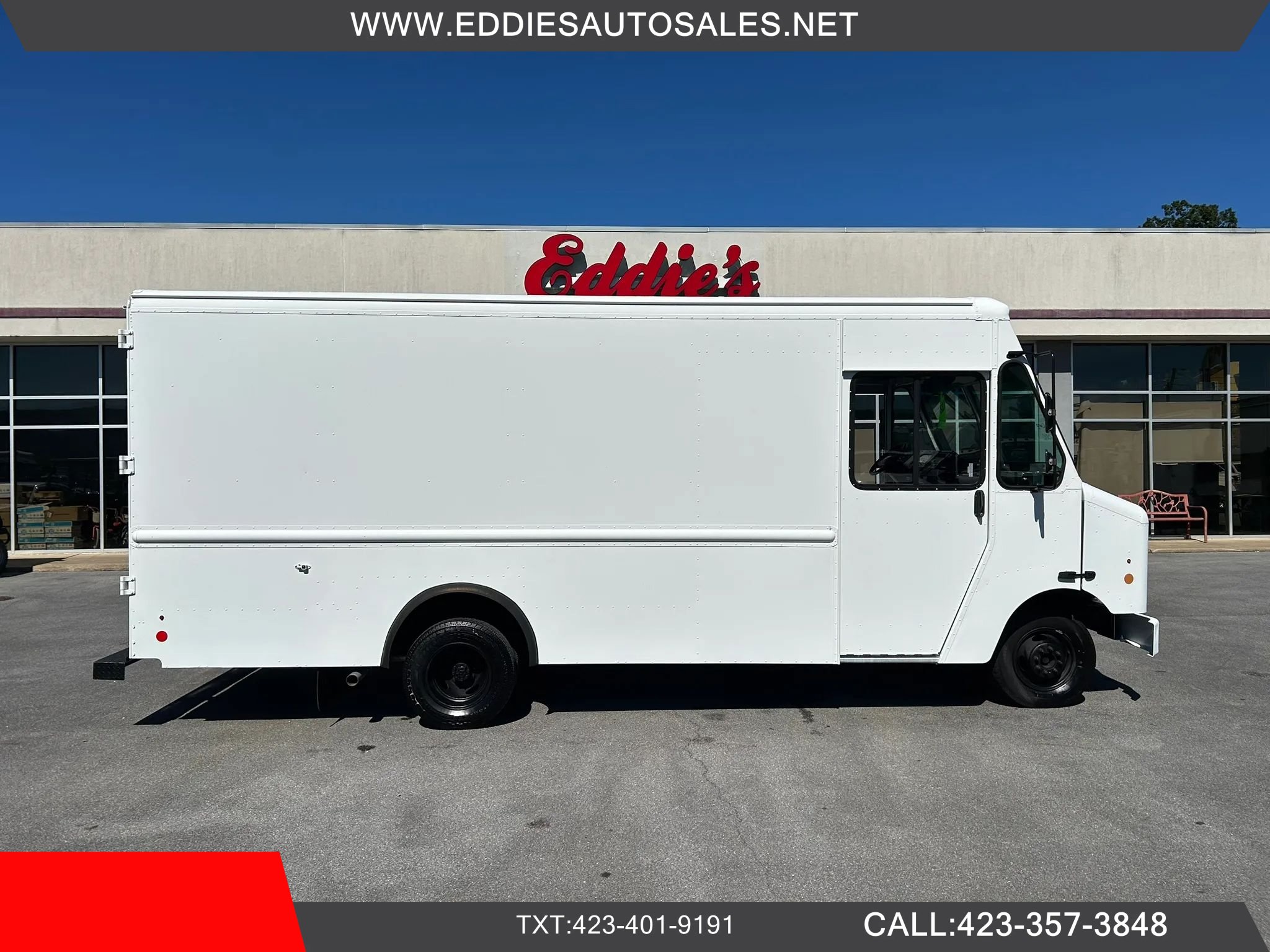 Used 2017 Ford E-350 and Econoline 350 Super Duty w/ A/C Prep Package RWD image 1