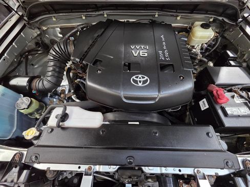 Used 2007 Toyota FJ Cruiser 4WD image 29